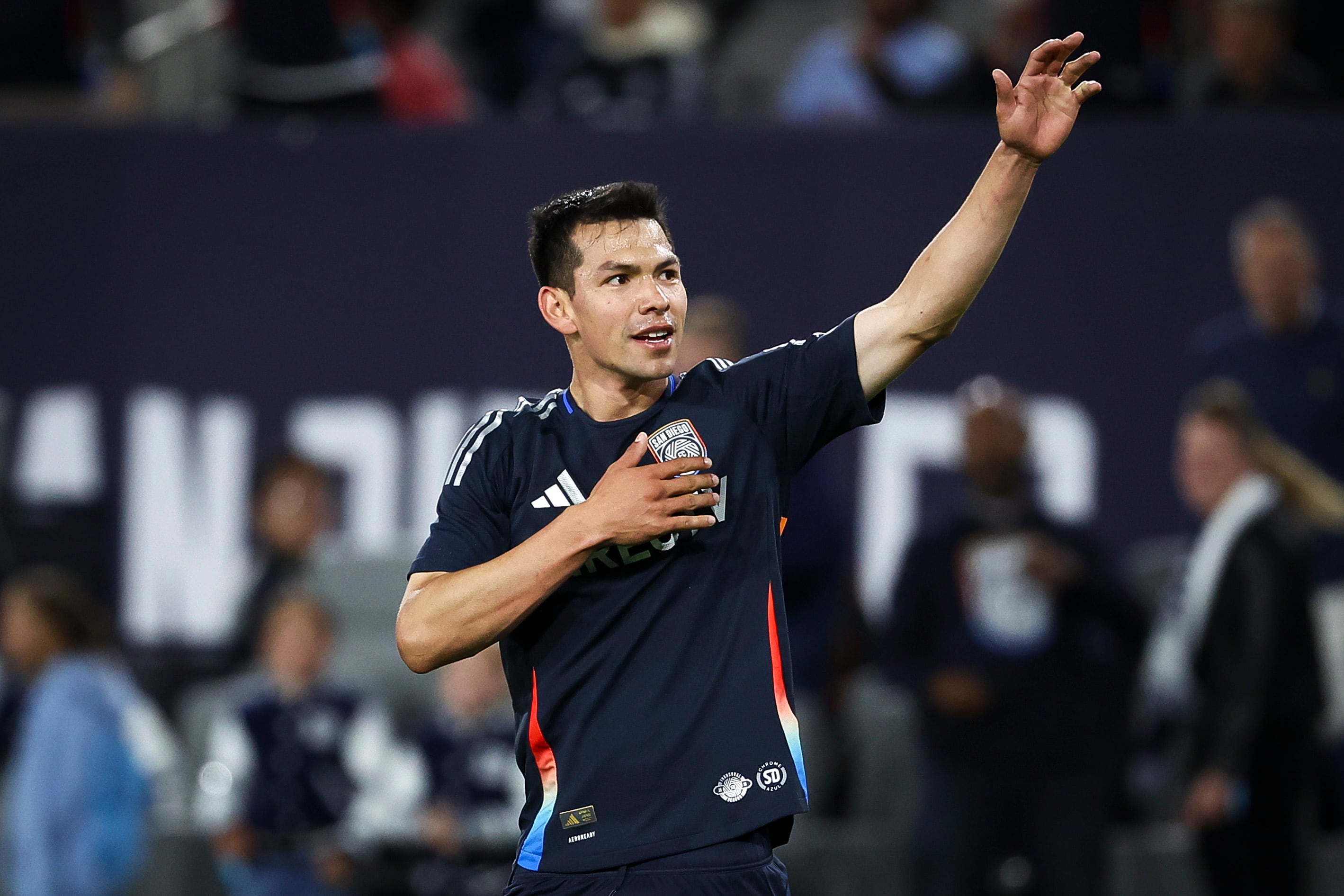 Chucky Lozano no juega y es el mexicano mejor pagado de la MLS: Messi gana más del triple 6 El mexicano Hirving