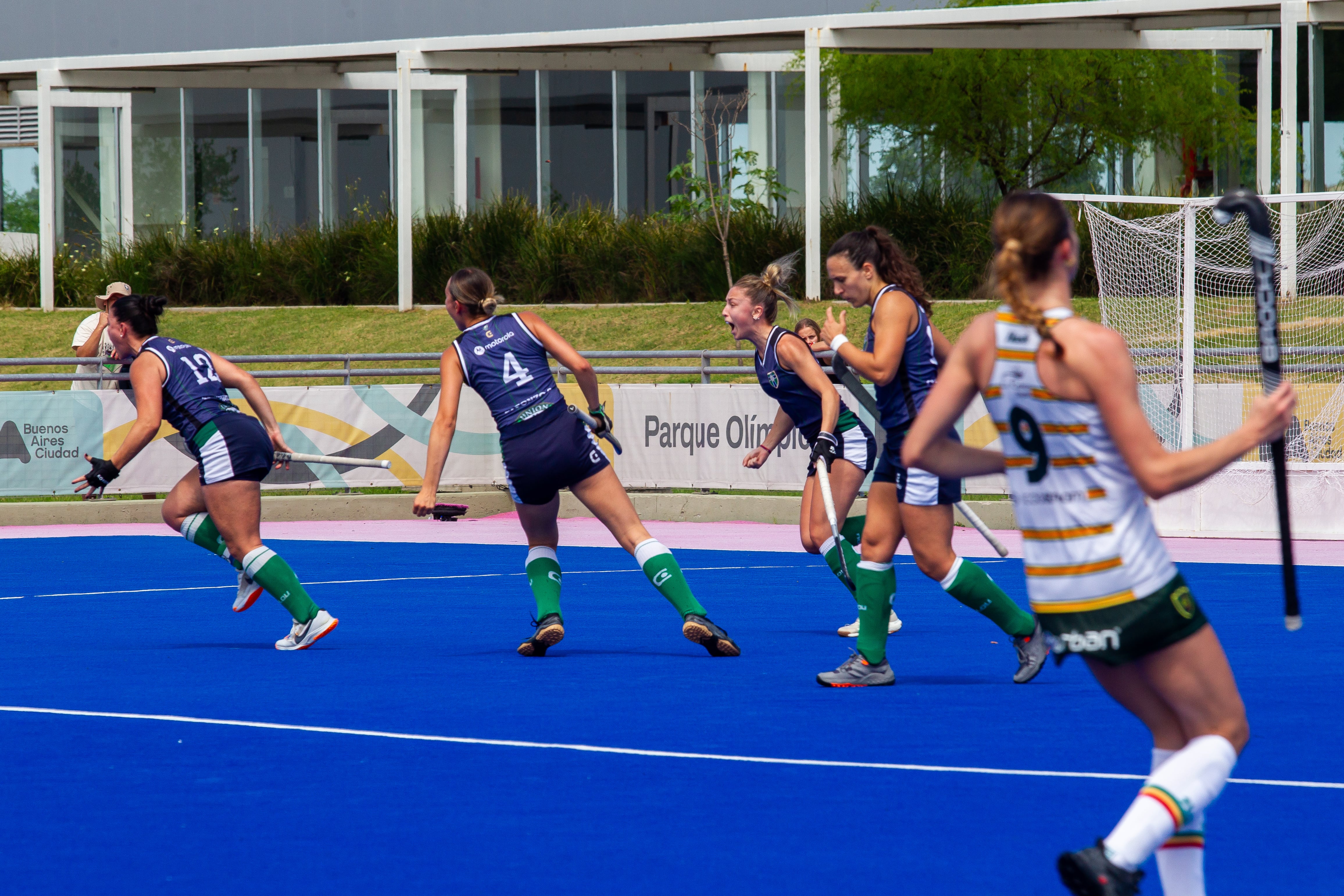 Metropolitanos de hockey, a una fecha del final para decidir los “mata-mata”