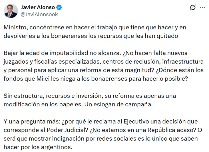 Alonso le respondió a Santilli: