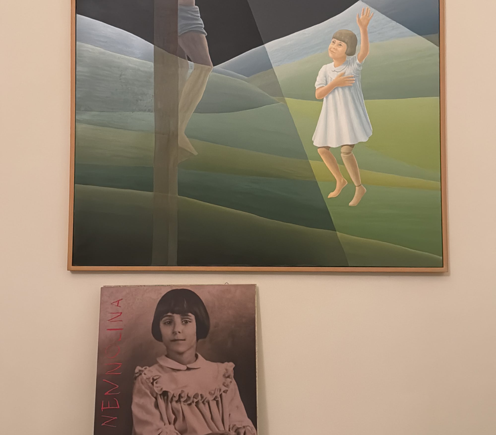 “Antonietta Meo vivió pocos años, de 1930 a 1937, y fue declarada venerable en 2007. Lo que más me llamó la atención no fue solamente su historia, sino la rareza del lugar: no hay muchas iglesias que tengan una sala dedicada a la veneración de una niña y a sus reliquias”