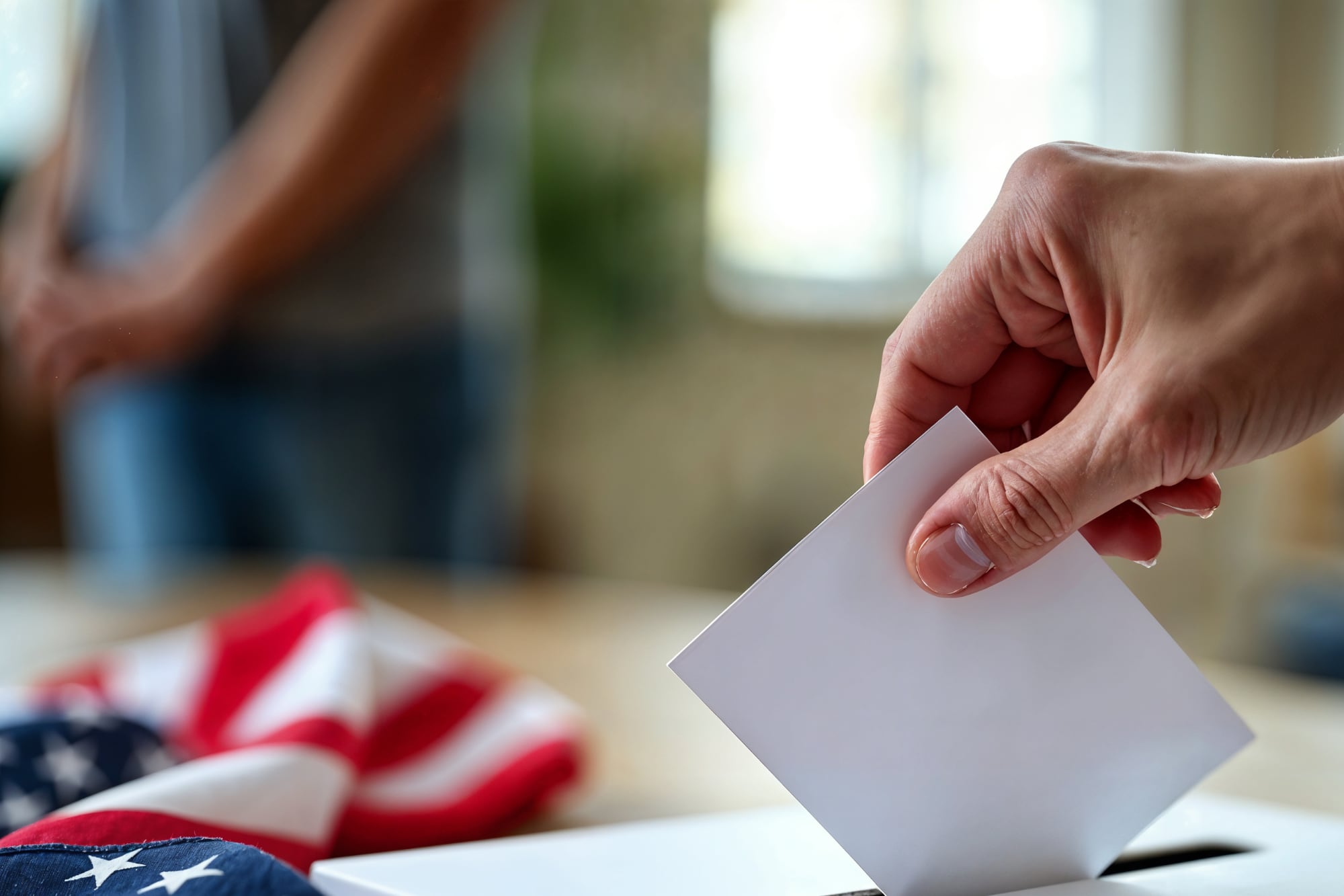 El sistema electrónico del DMV permite registrarse para votar o actualizar datos personales vinculados al padrón electoral