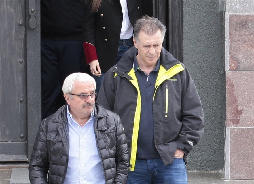 Ordenan seguir investigando a un histórico socio de los Kirchner por la compra de un hotel con supuesto dinero ilícito Cristóbal López y Sanfelice, en el mausoleo de Néstor Kirchner