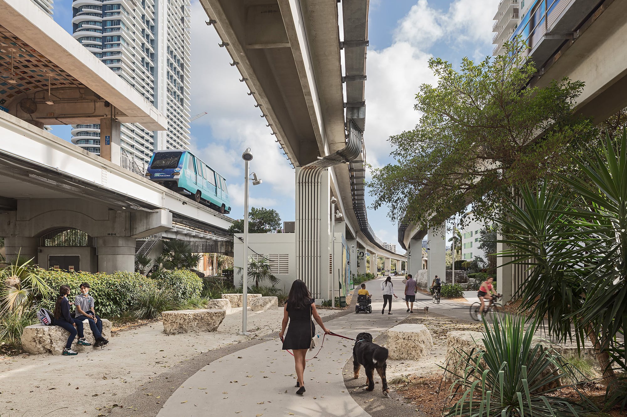 Uno de los proyectos más ambiciosos es The Underline, en el afán de convertirla en un lugar en el que se priorice una mayor movilidad peatonal y también el uso de las bicicletas