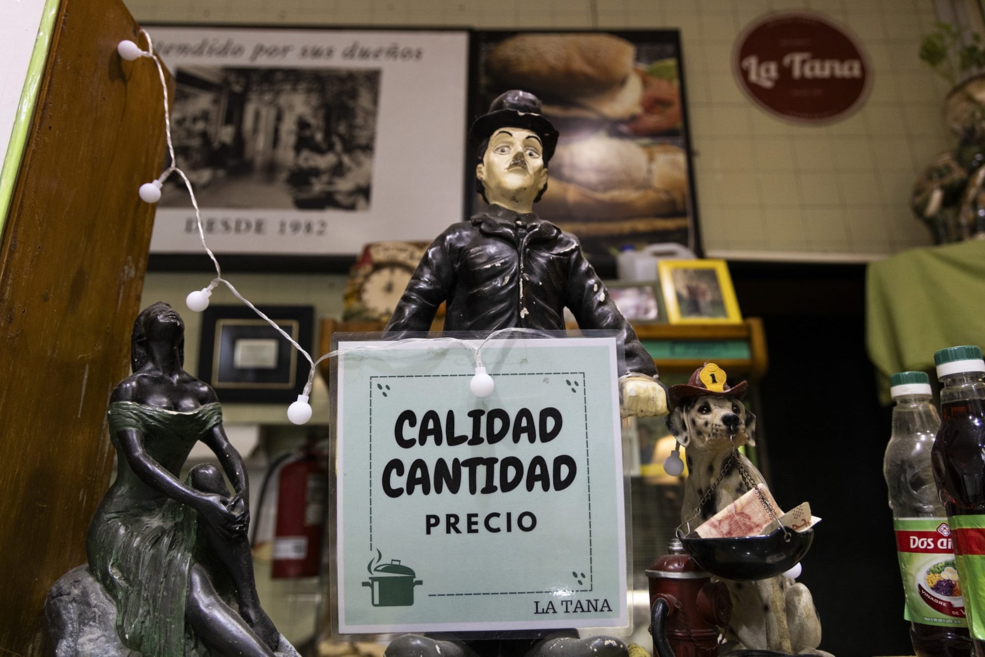 “Es el local del barrio que siempre está. Somos esa familia que estuvo en la vidriera y todos vieron crecer”, remata emocionada Alejandra