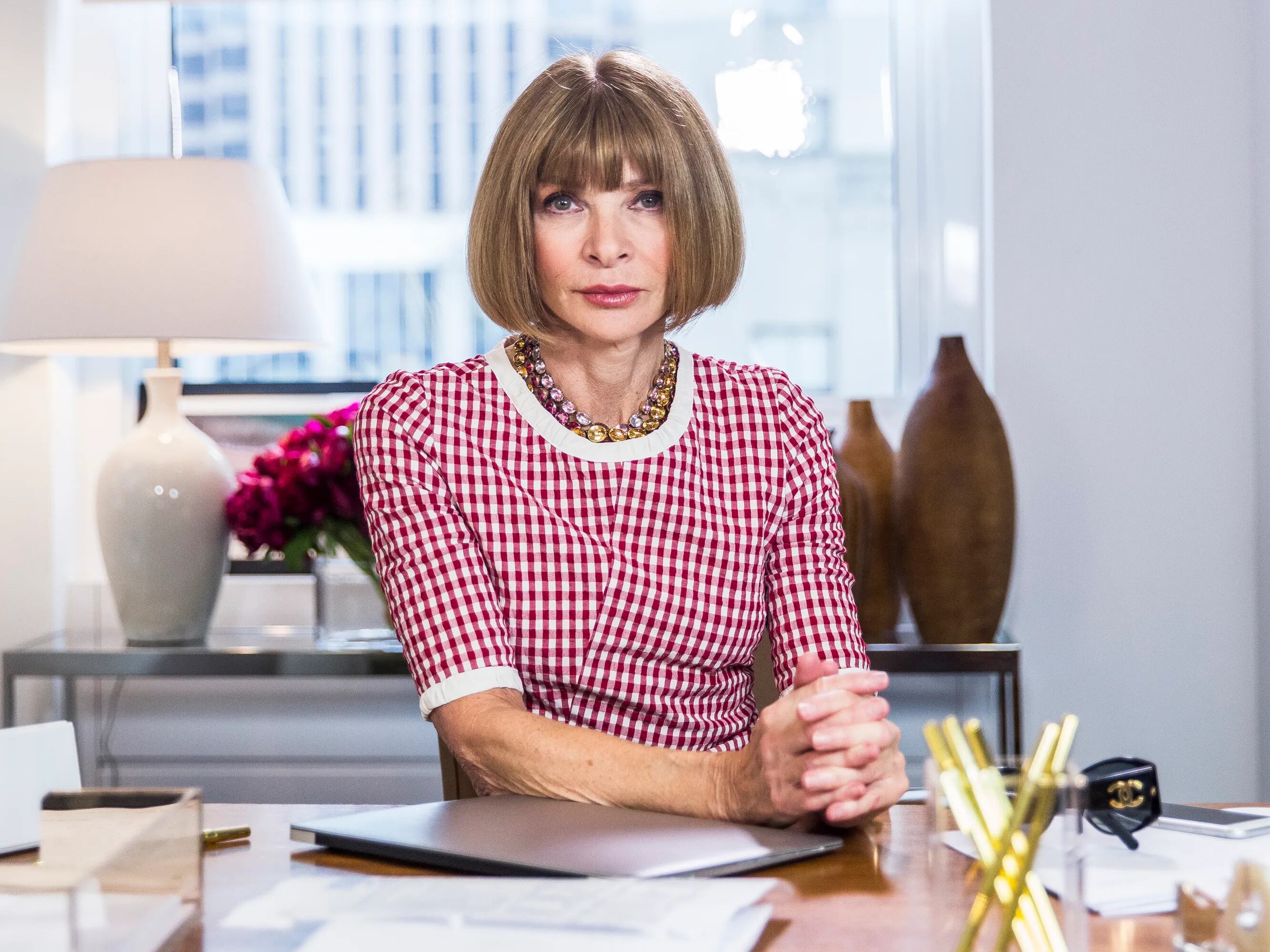 Anna Wintour, la “dama de hierro” detrás de la MET Gala y “el diablo” que inspiró la película del momento