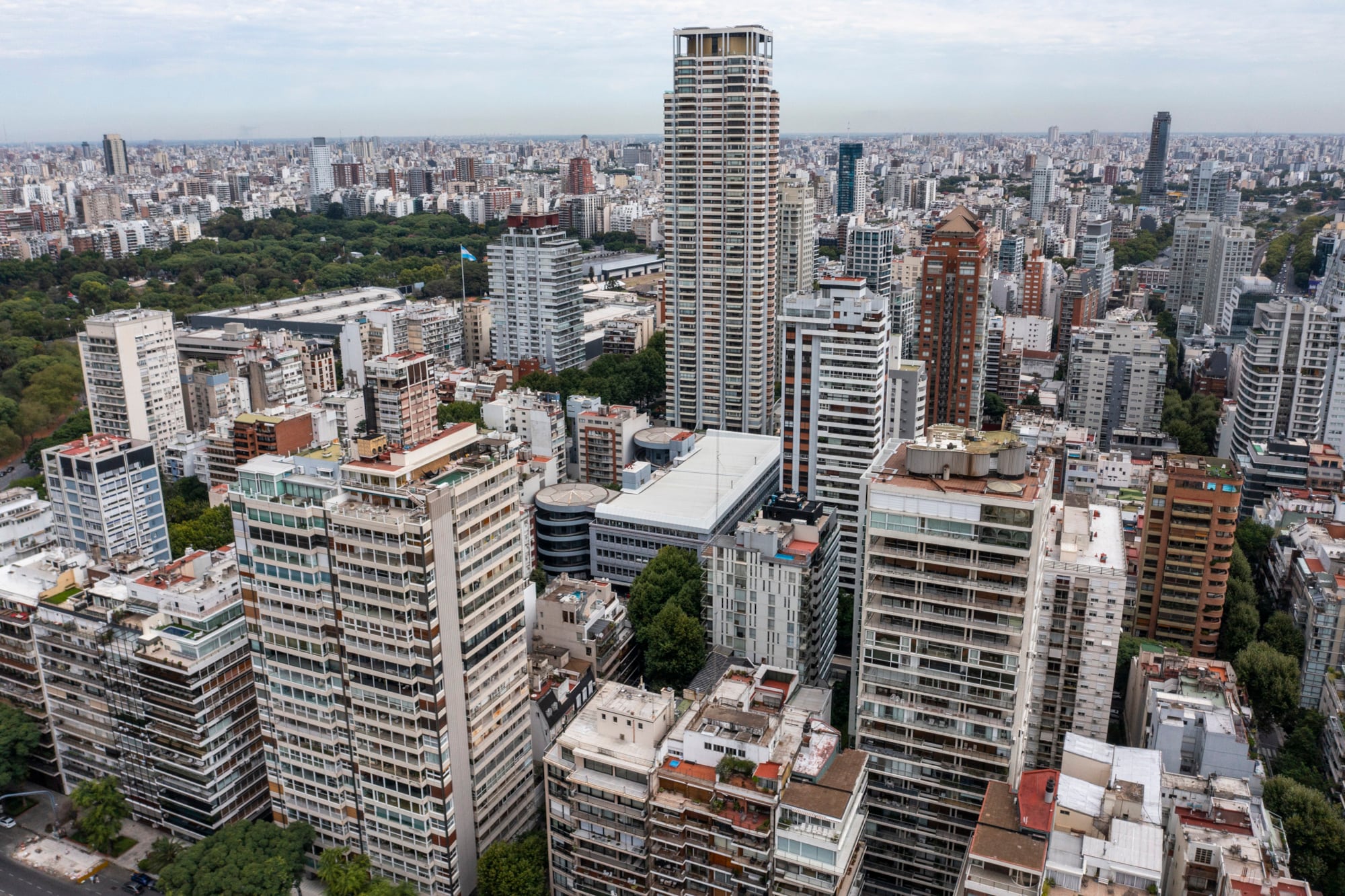 En Belgrano, Barrio Norte y otros barrios: estos son los 6 departamentos que se rematan en pesos