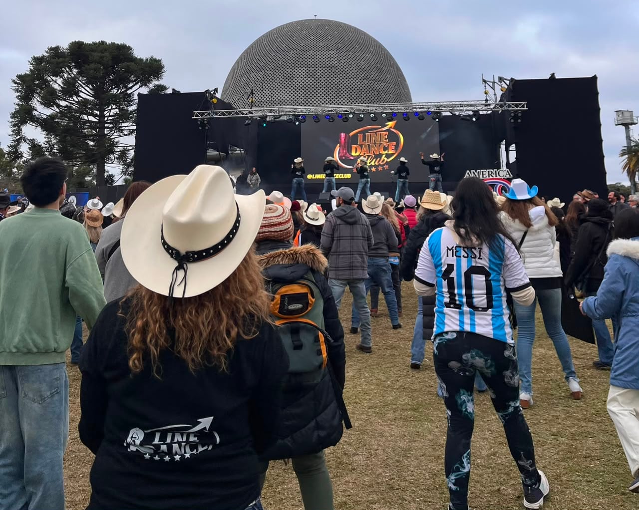 En el Planetario: celebración al aire libre de los 250 años de la independencia de Estados Unidos