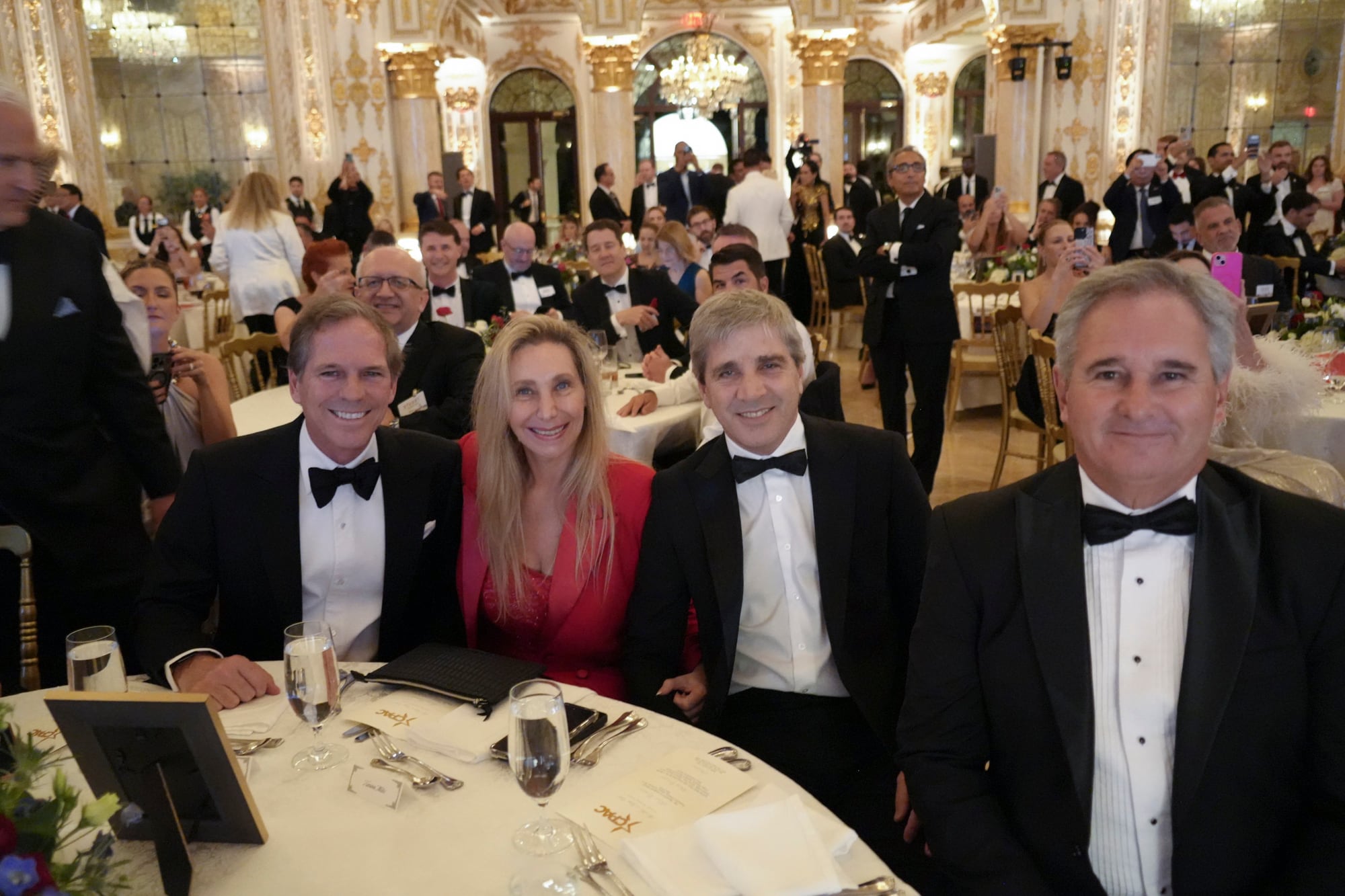 Alec Oxenford, Karina Milei, Toto Caputo y Pablo Quirno, en la cena de la Cpac