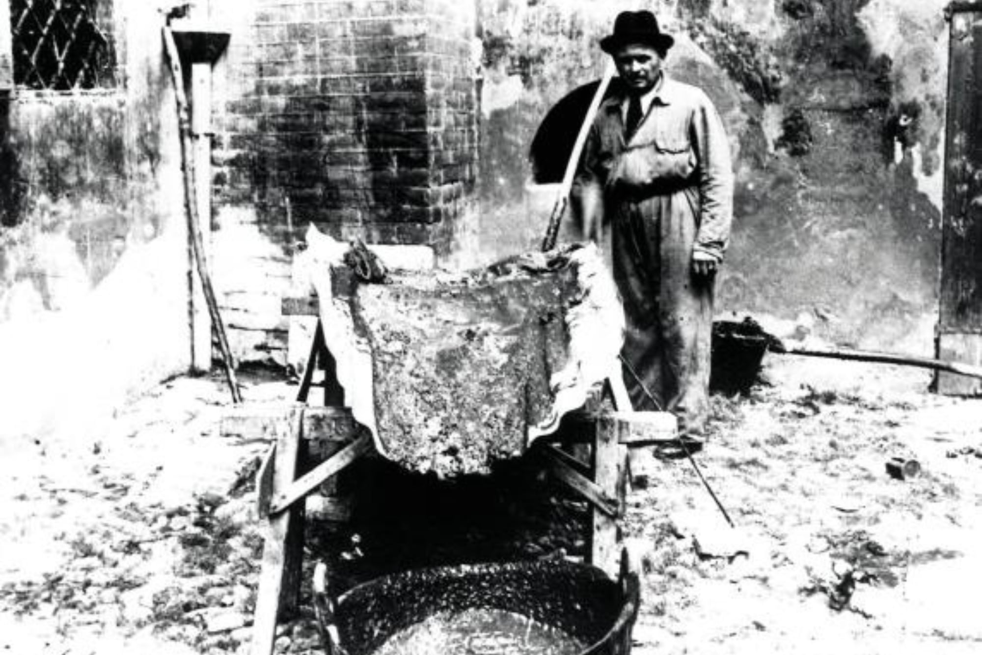 La investigación llega a la fosa séptica donde Leonarda se deshacía de los restos