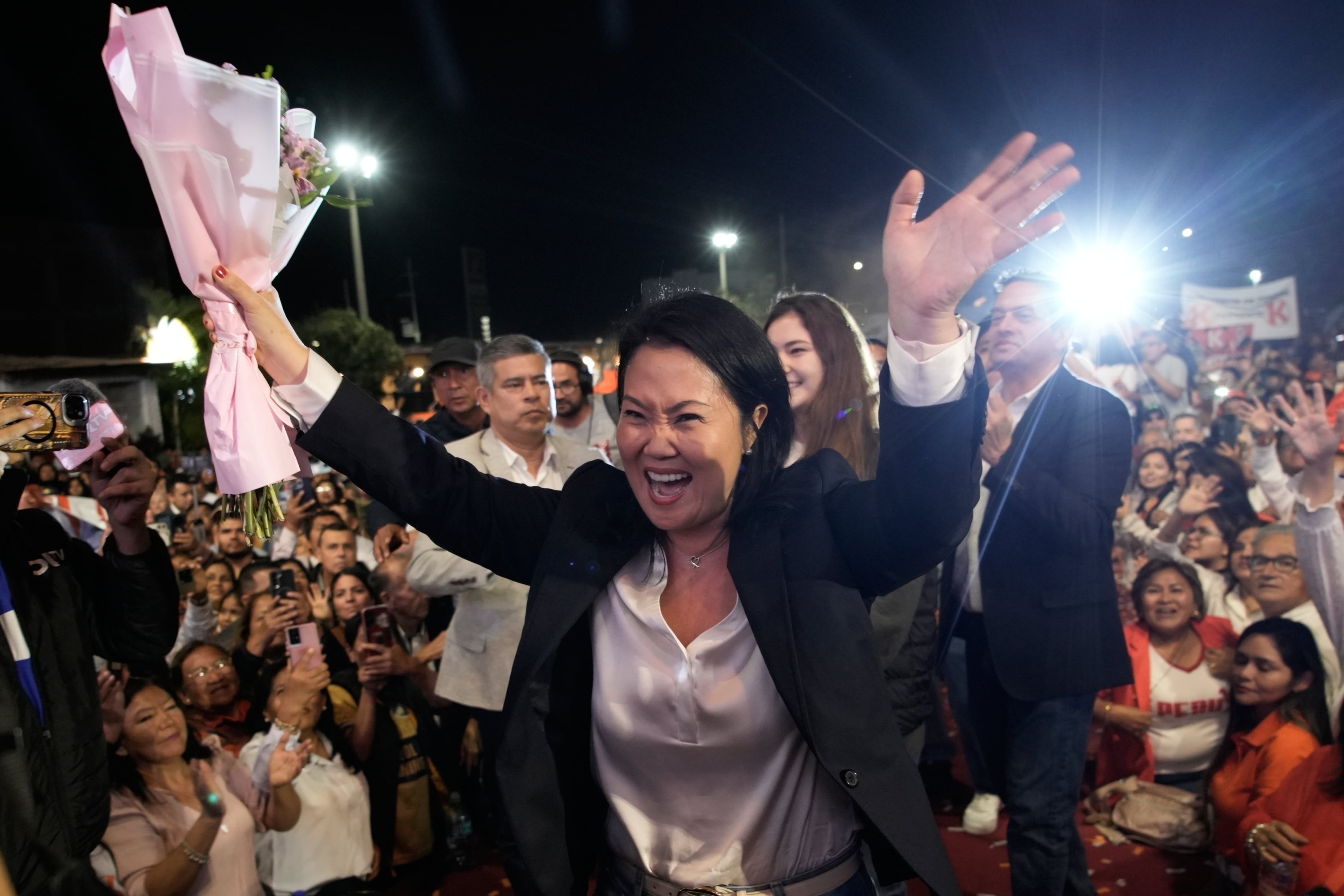 Keiko Fujimori se afianza para pasar al balotaje en las próximas elecciones