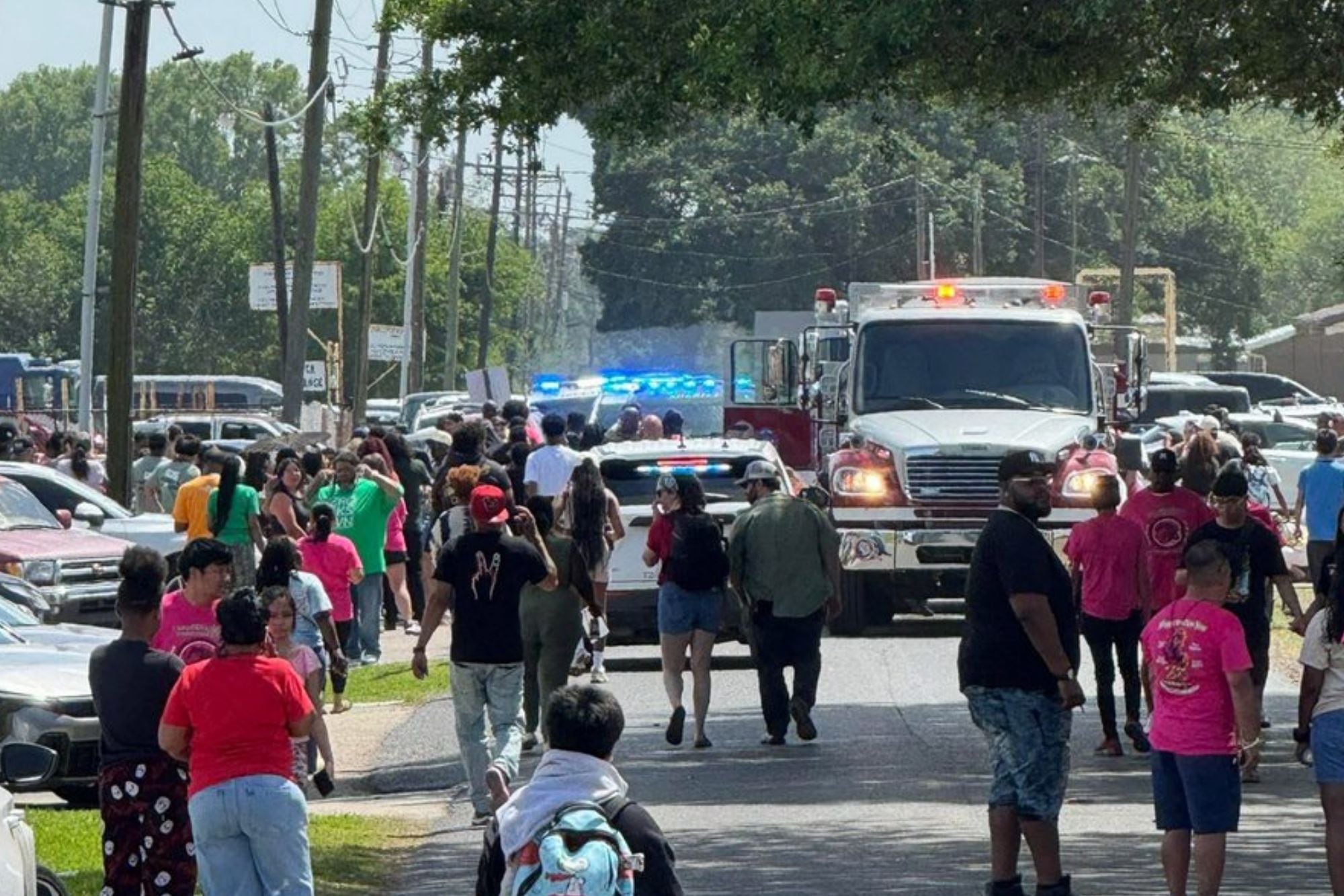 Un hombre atropelló a 15 personas en el Festival Año Nuevo Lao de Estados Unidos