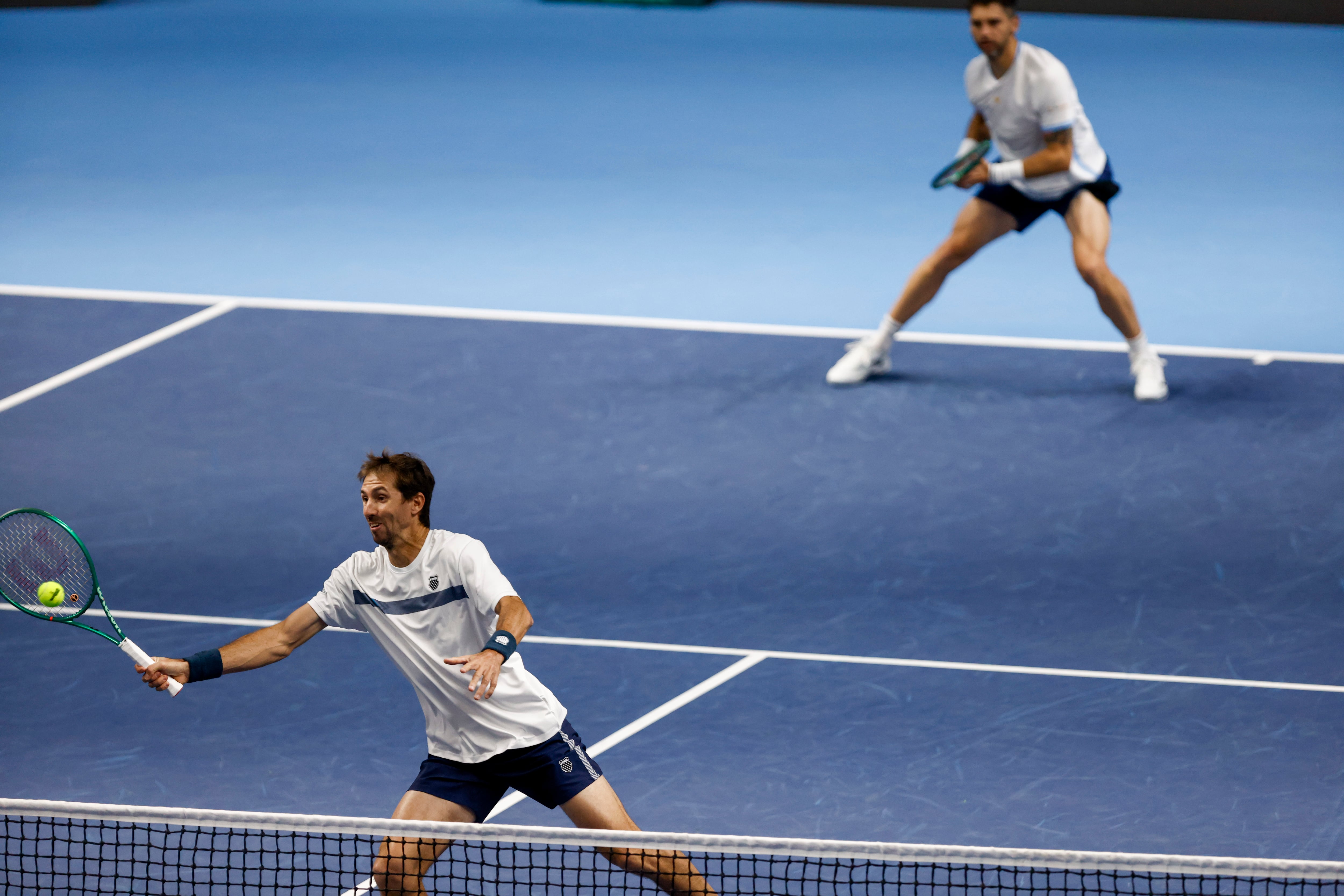 Volea Andrés Molteni, espera Guido Andreozzi: los argentinos cayeron ante el dobles de Turquía