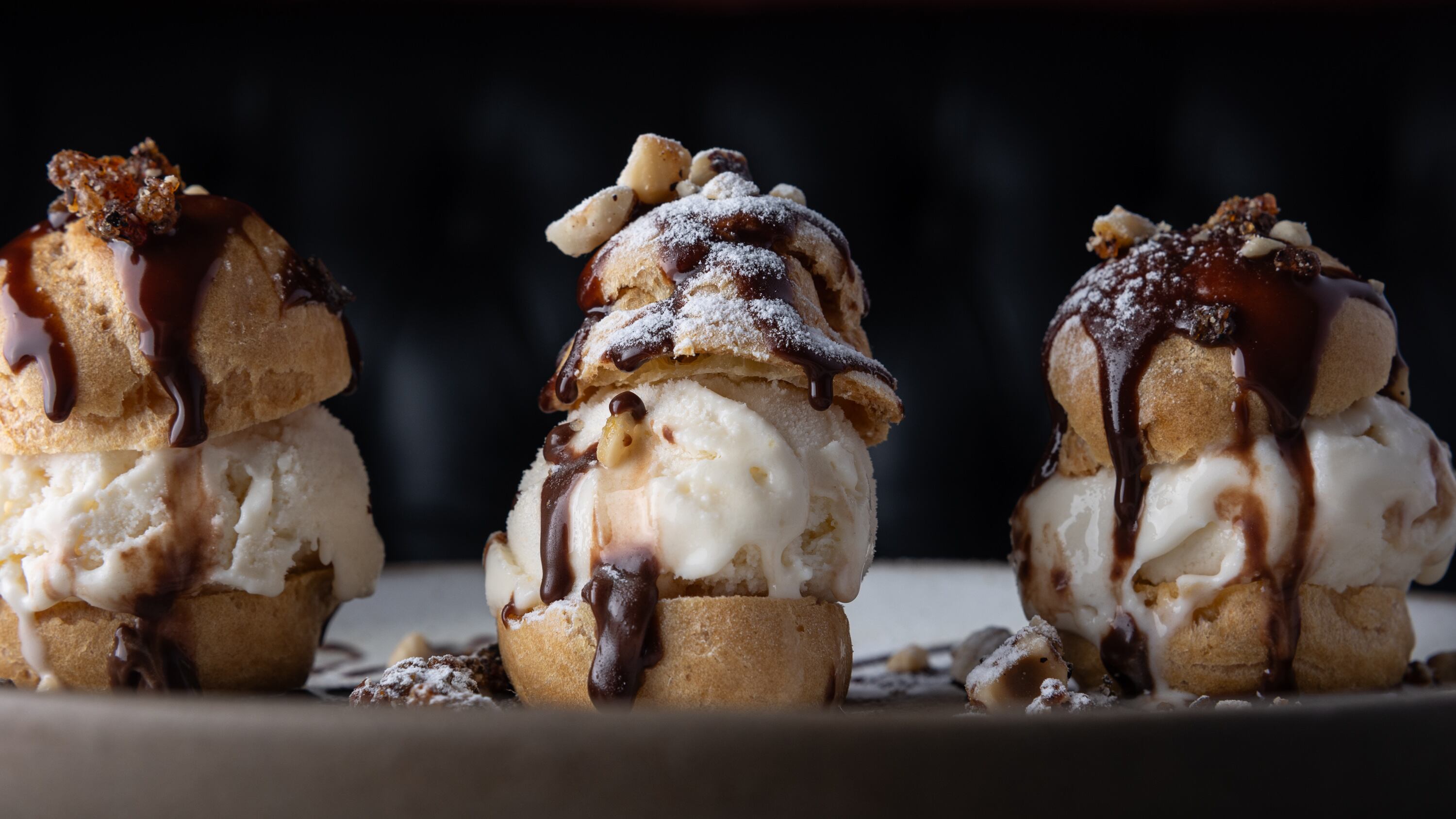 Los profiteroles están entre los más pedidos por los comensales