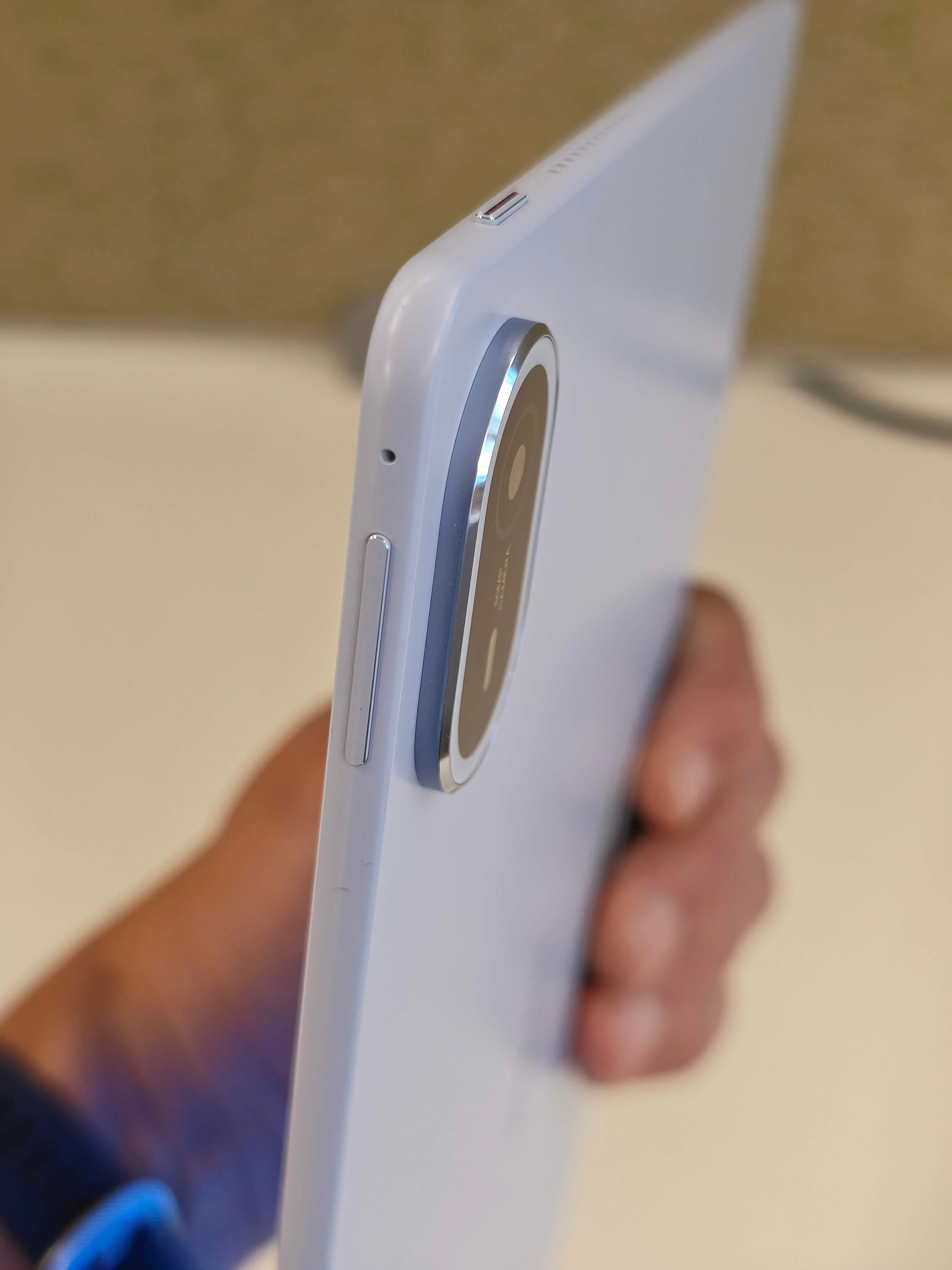 Las cámaras trasera y delantera de la Huawei MatePad Air tienen una calidad estándar