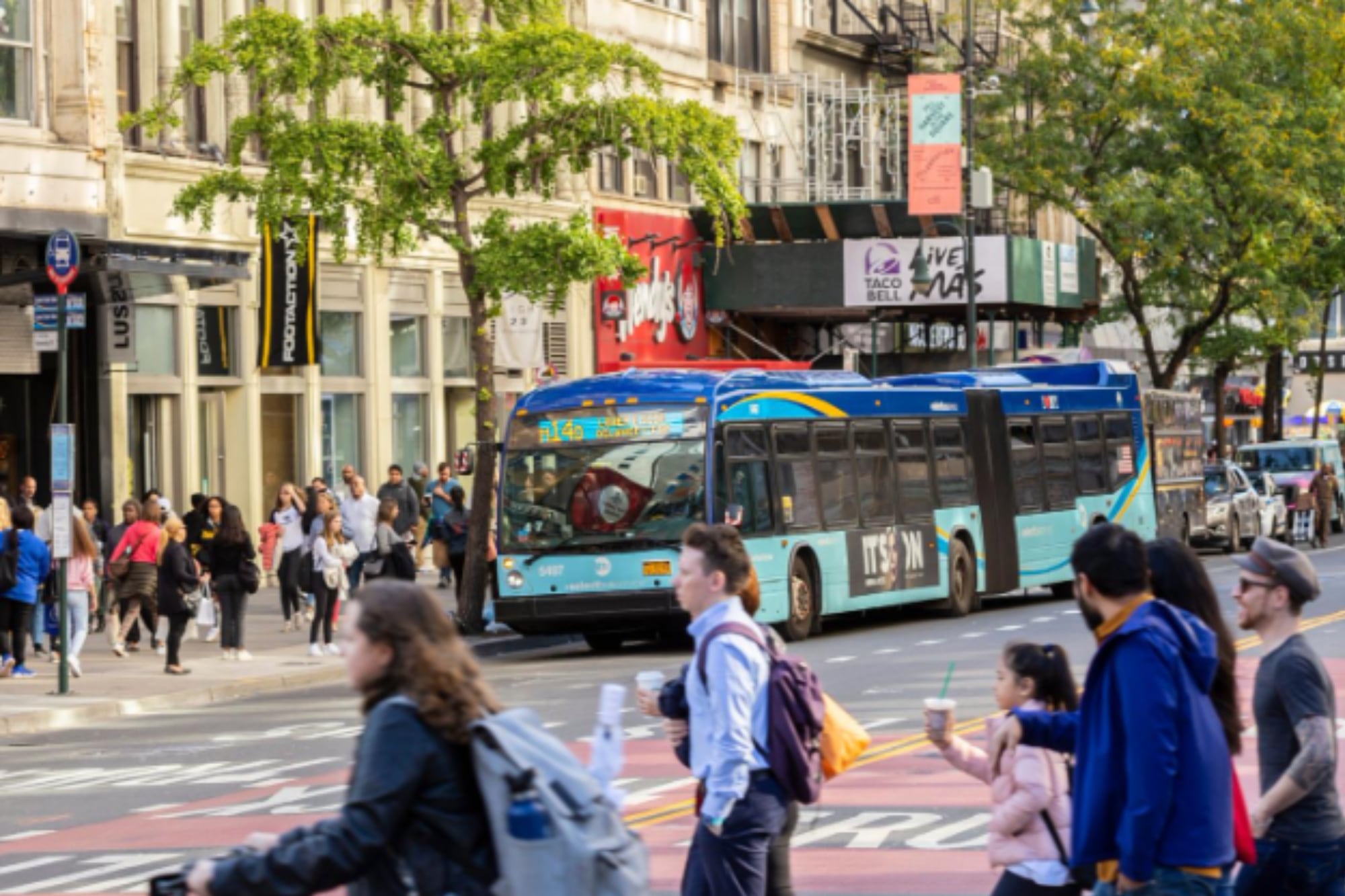 Nueva York Rediseñará Calle 14 De Manhattan Para Peatones Y Transporte Público