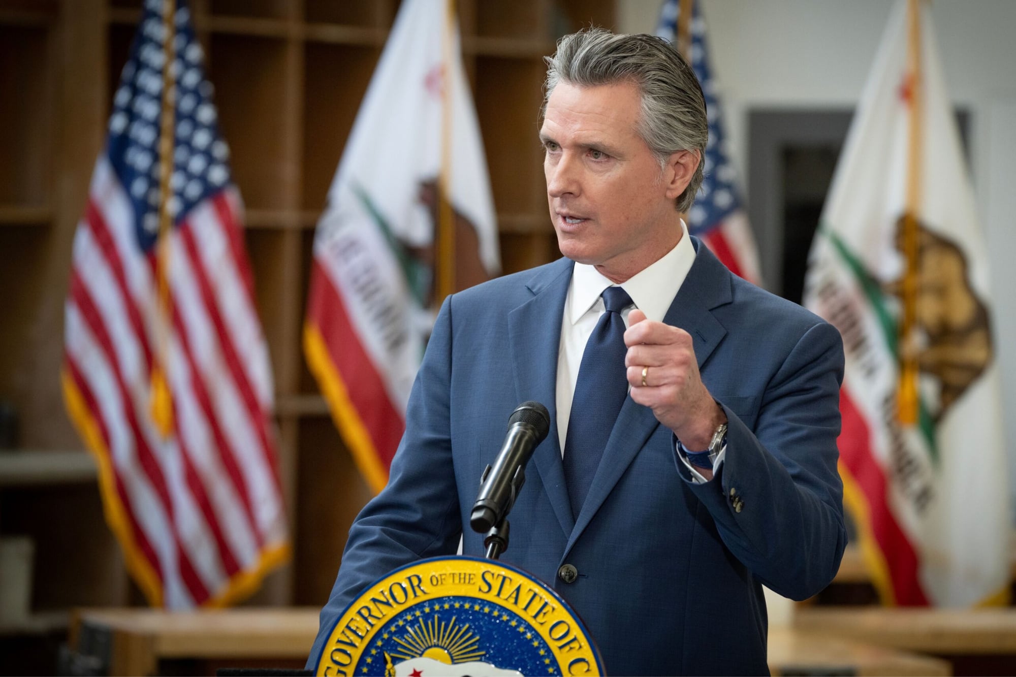 El reclamo de Gavin Newsom a las aseguradoras en California: qué pasará con los pagos y qué dice la ley estatal