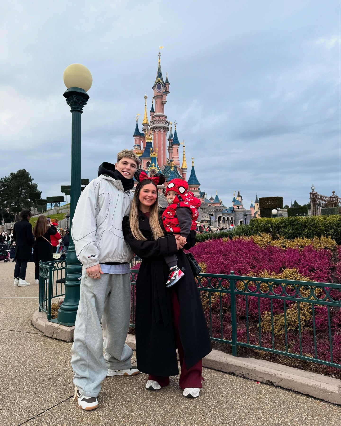 Garnacho y García fueron pareja entre 2020 y 2025; en octubre de 2023 nació su hijo Enzo (Foto: Instagram @evagarcia)