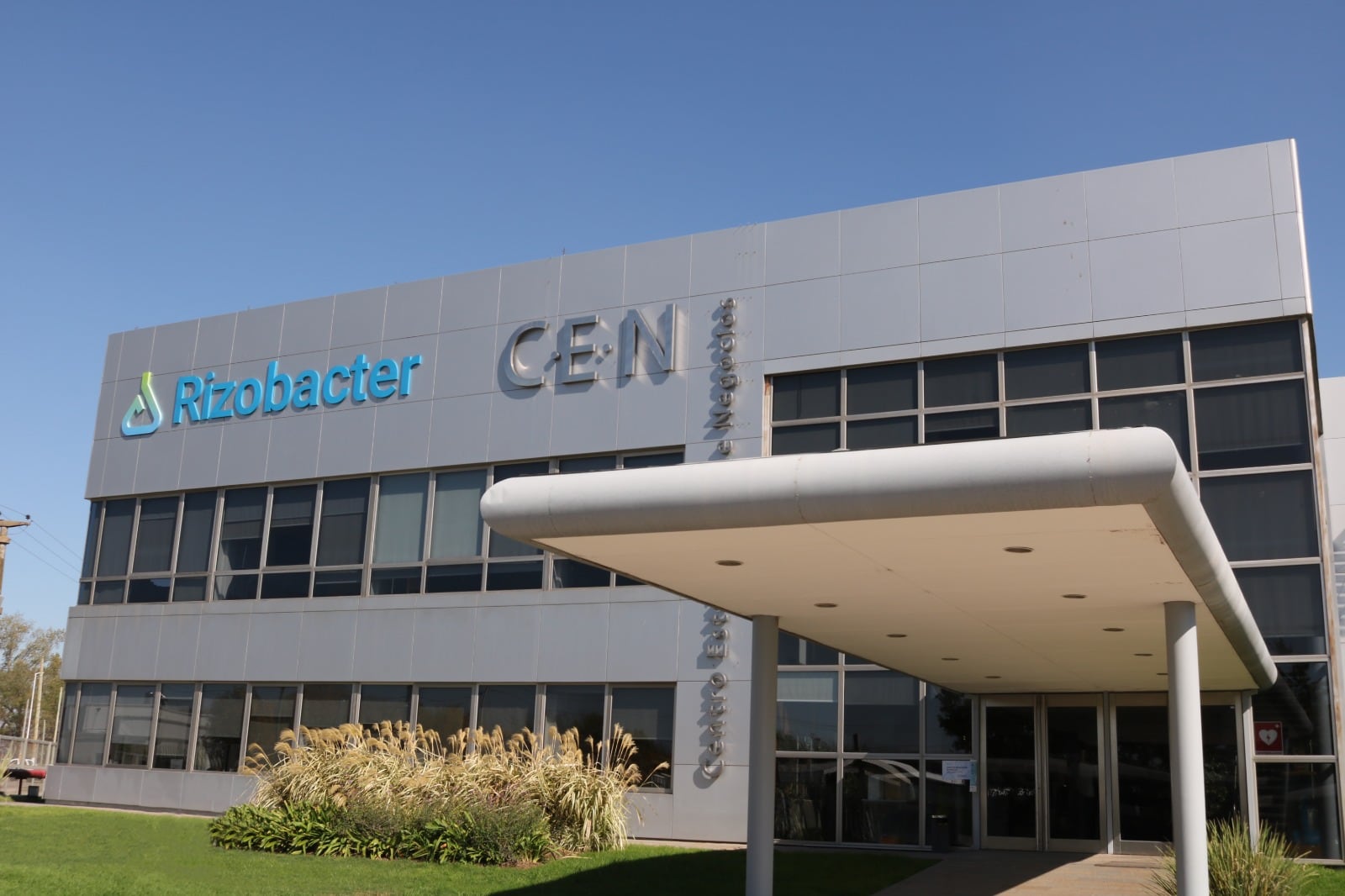 Rizobacter logró una adhesión del 86% en un canje de deuda por US$42,68 millones y estiró vencimientos hasta 2029 6 Rizobacter obtuvo una adhesión superior al 86% en el canje de deuda por US$42,68 millones y logró extender vencimientos hasta 2029