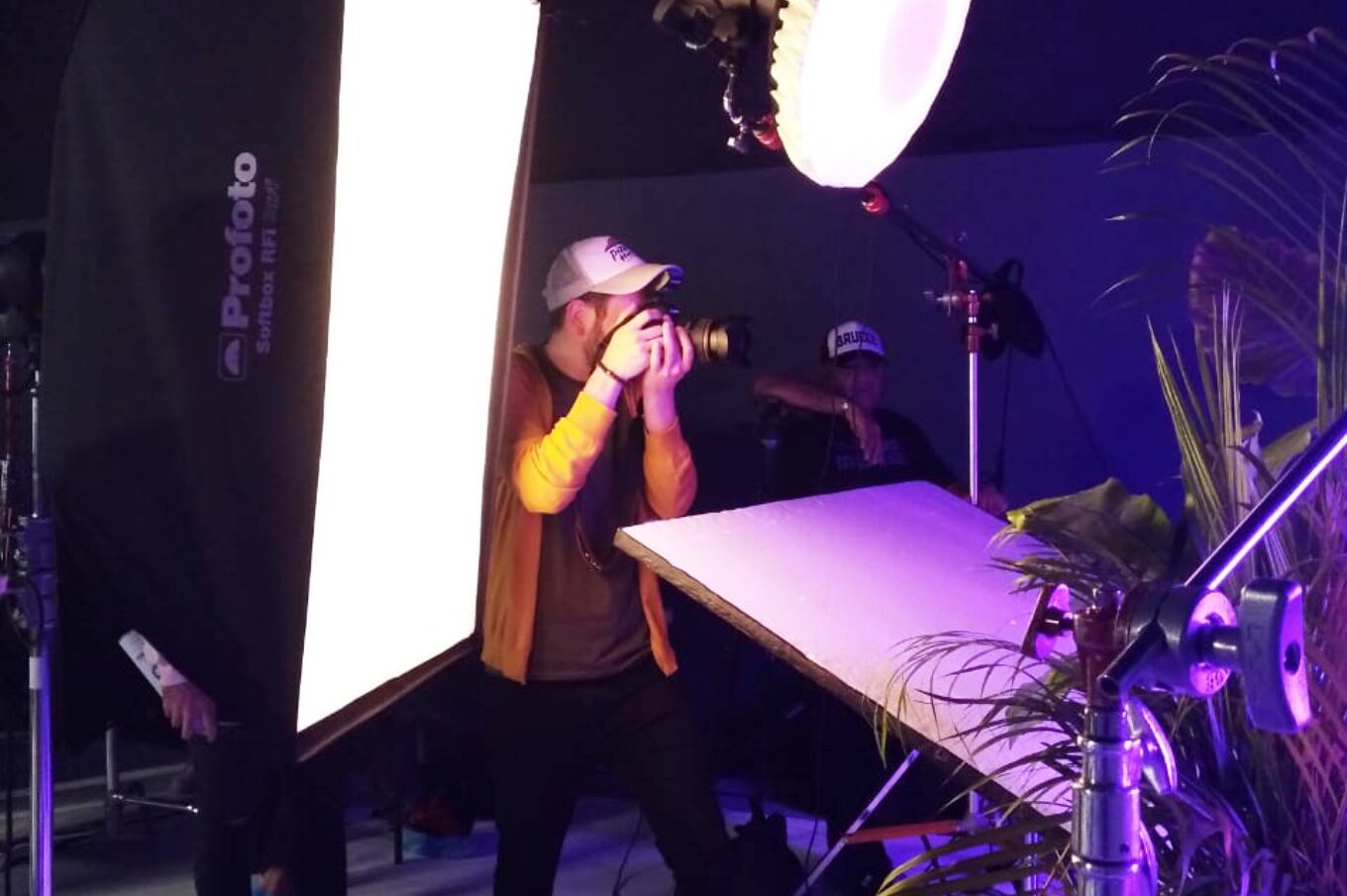 Sesión fotográfica para los cantantes Jesse & Joy.