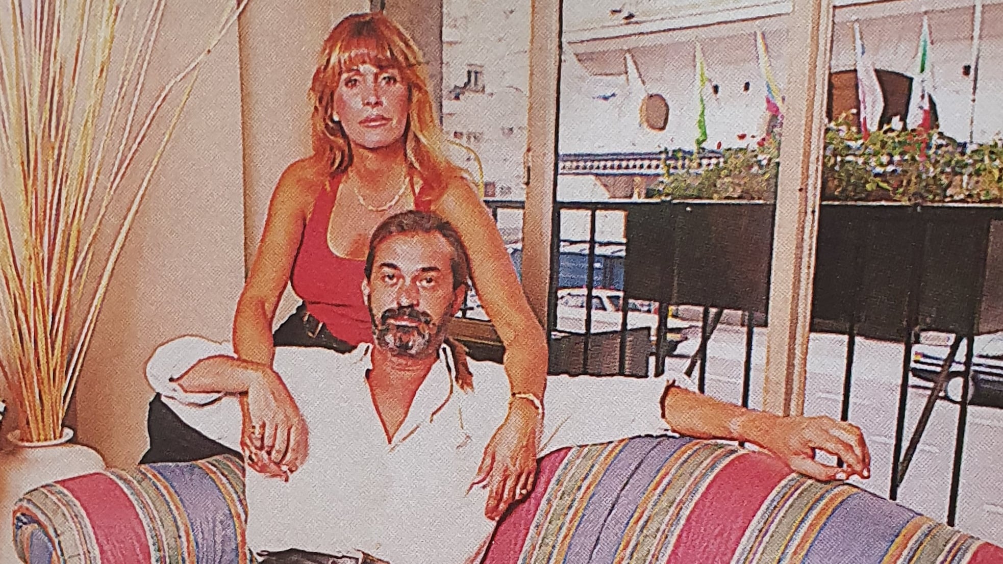 Era la mujer más hermosa del país y se enamoró del rockero irresistible: la pareja que sorprendió a todos