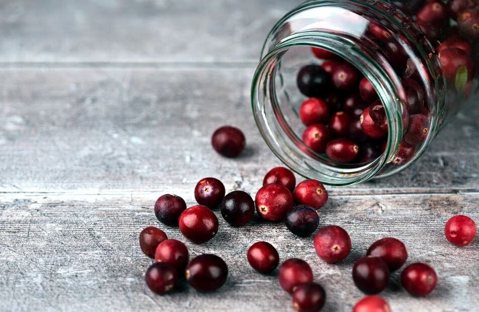 Cuál es la fruta que se apoda el “oro rojo” y qué beneficios aporta para la salud de la piel