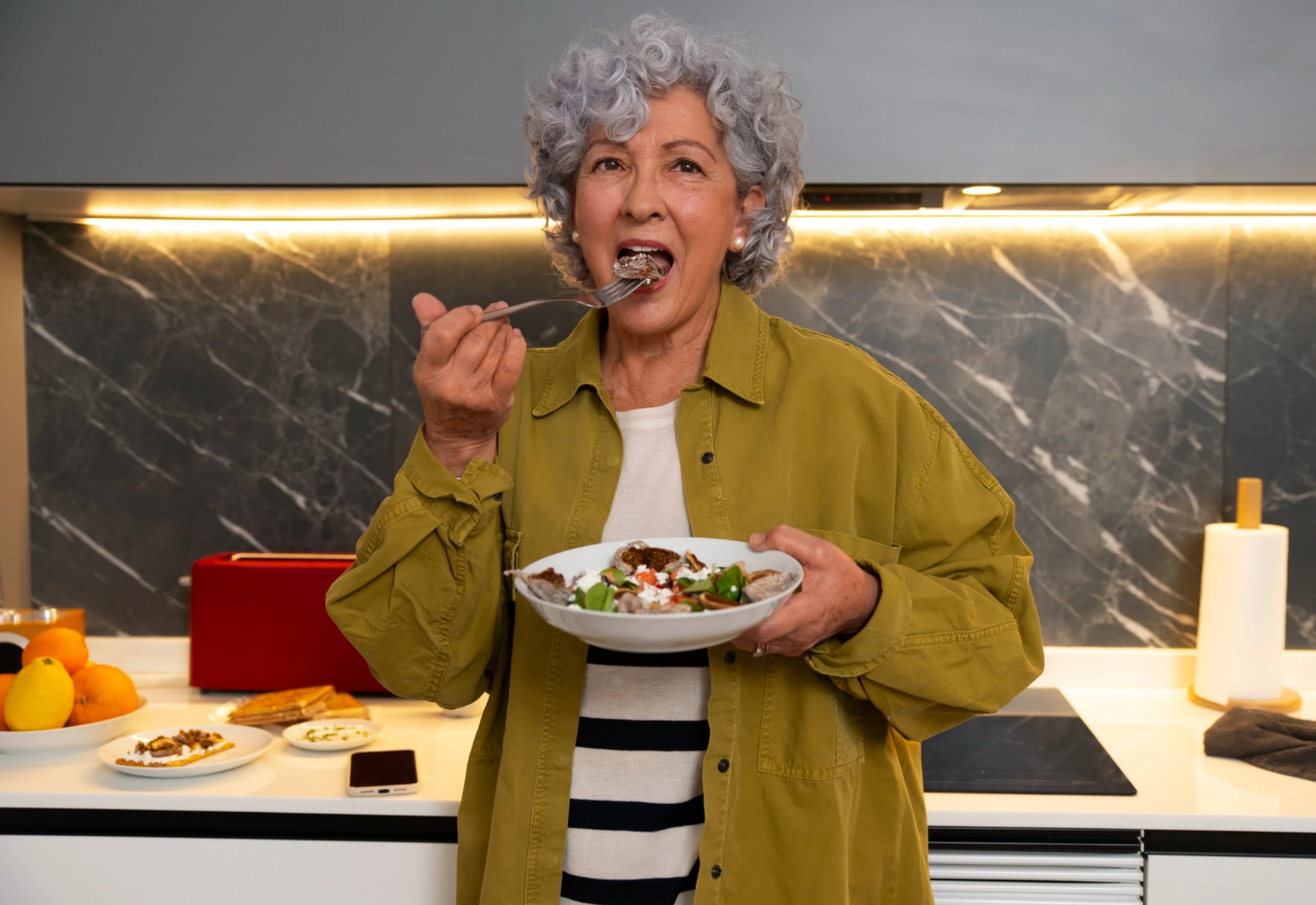 Dieta antiinflamatoria y verano: guía práctica para sentirte más liviano sin esfuerzos extremos