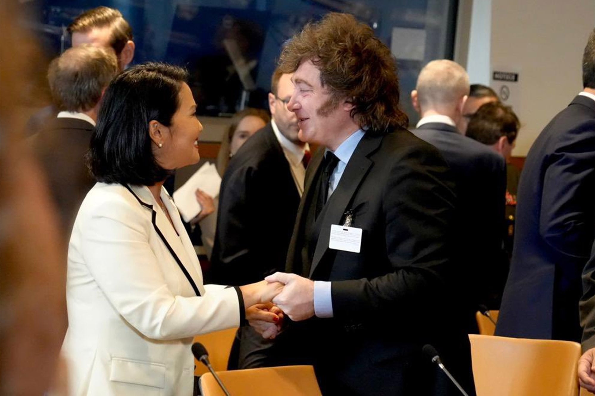 Javier Milei junto a la presidenta de Perú, Keiko Fujimori (Archivo)