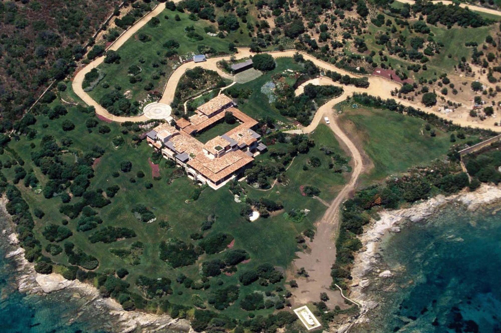 Fotografía reciente tomada en Porto Rotondo de la Villa Certosa, la casa de Silvio Berlusconi en Cerdeña.