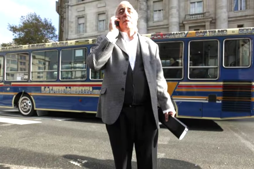 Roberto Fernández aún no se pronunció respecto a la huelga general