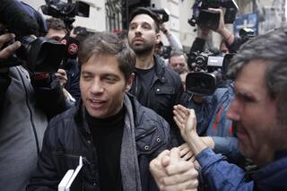 Kicillof se reunió con la expresidenta y esquivó el debate financiero