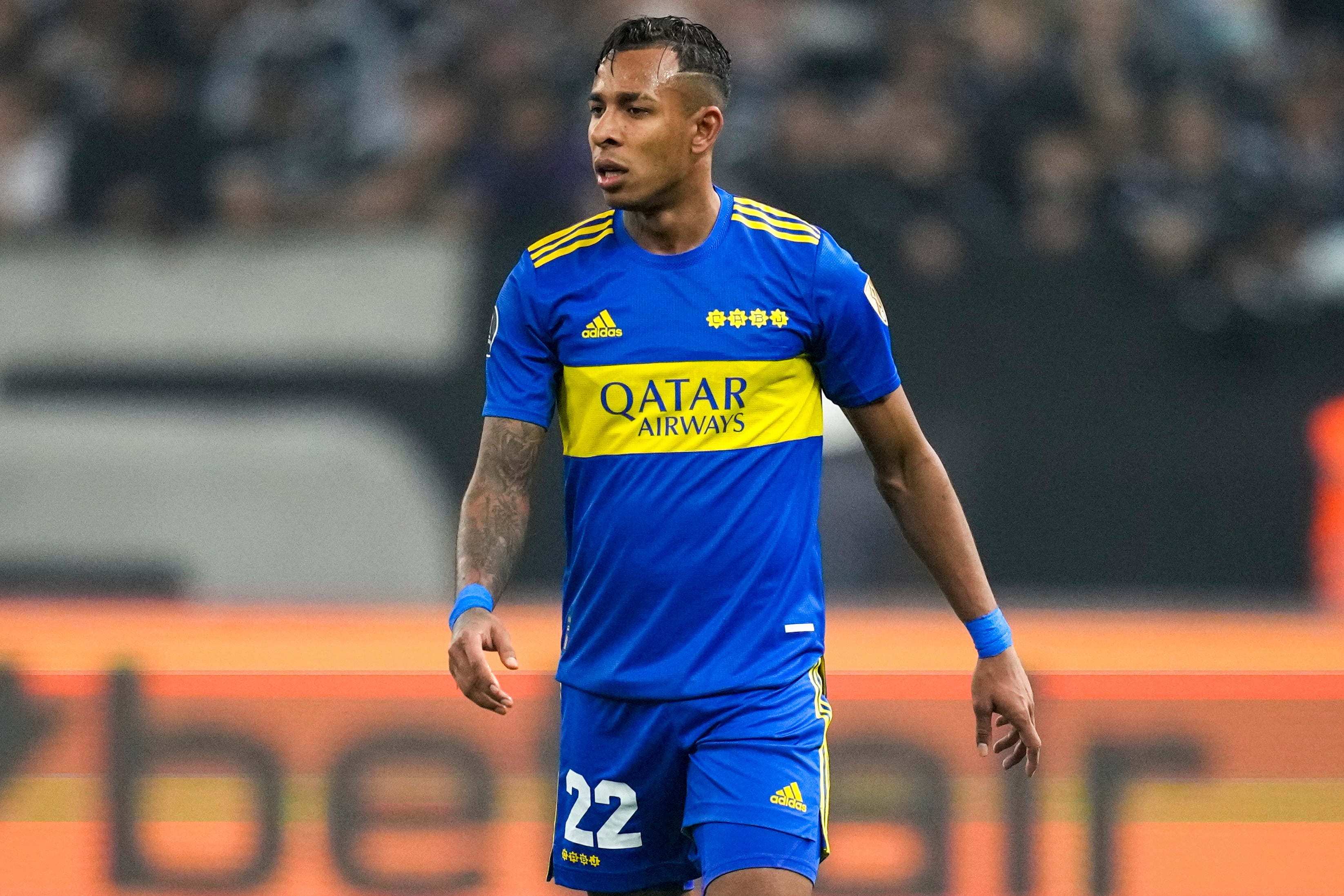 El delantero colombiano Sebastián Villa cuando vestía la camiseta de Boca