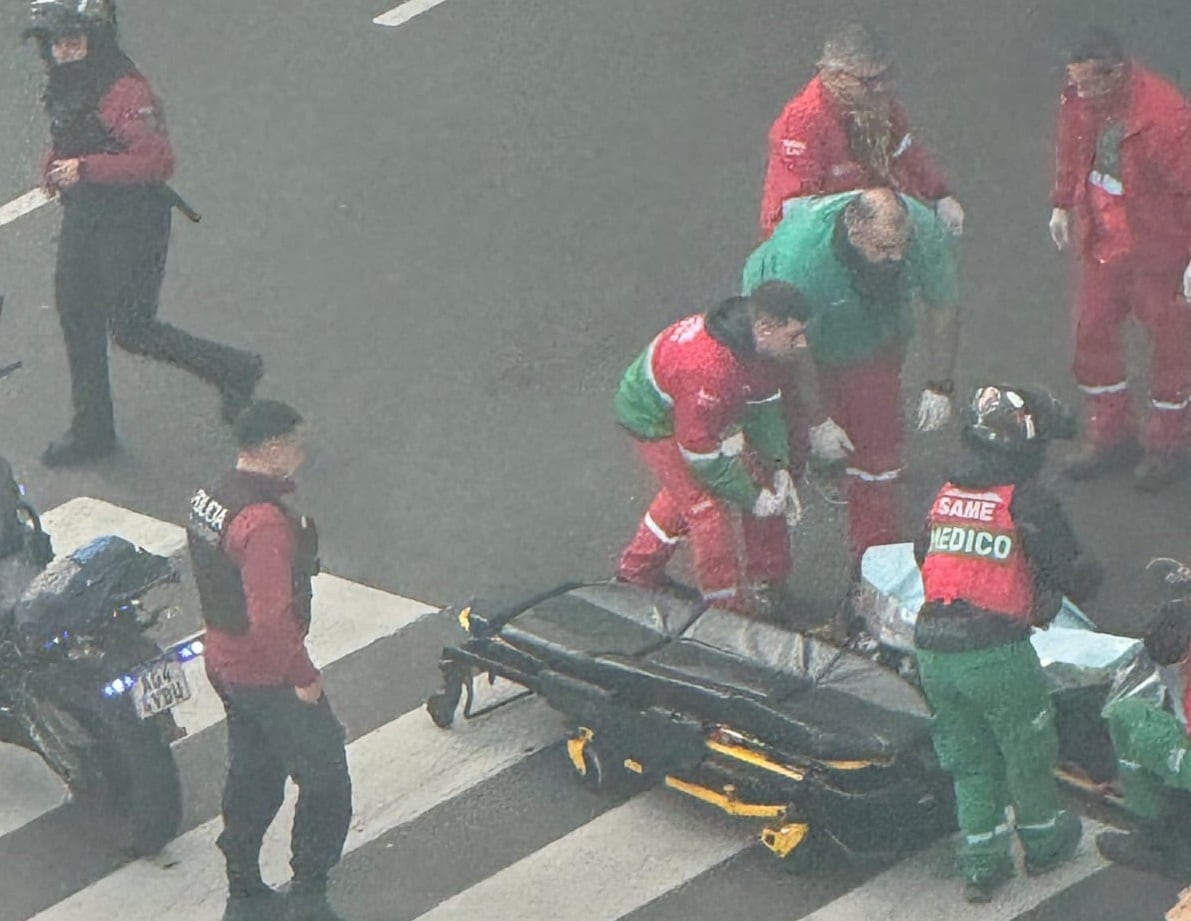 Un hombre y una mujer cayeron desde el Puente Pacífico