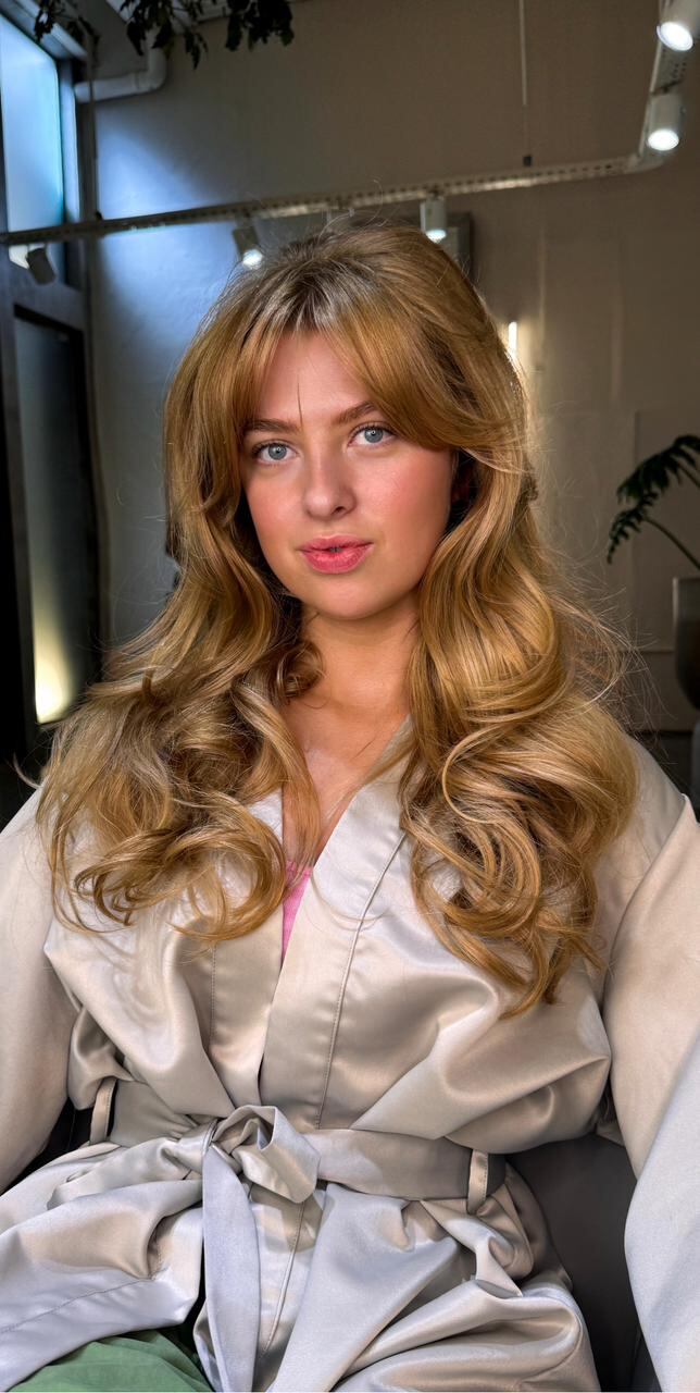 La joven aprovechó su estadía para cambiar su look (Foto: Gentileza Soy Prensa)