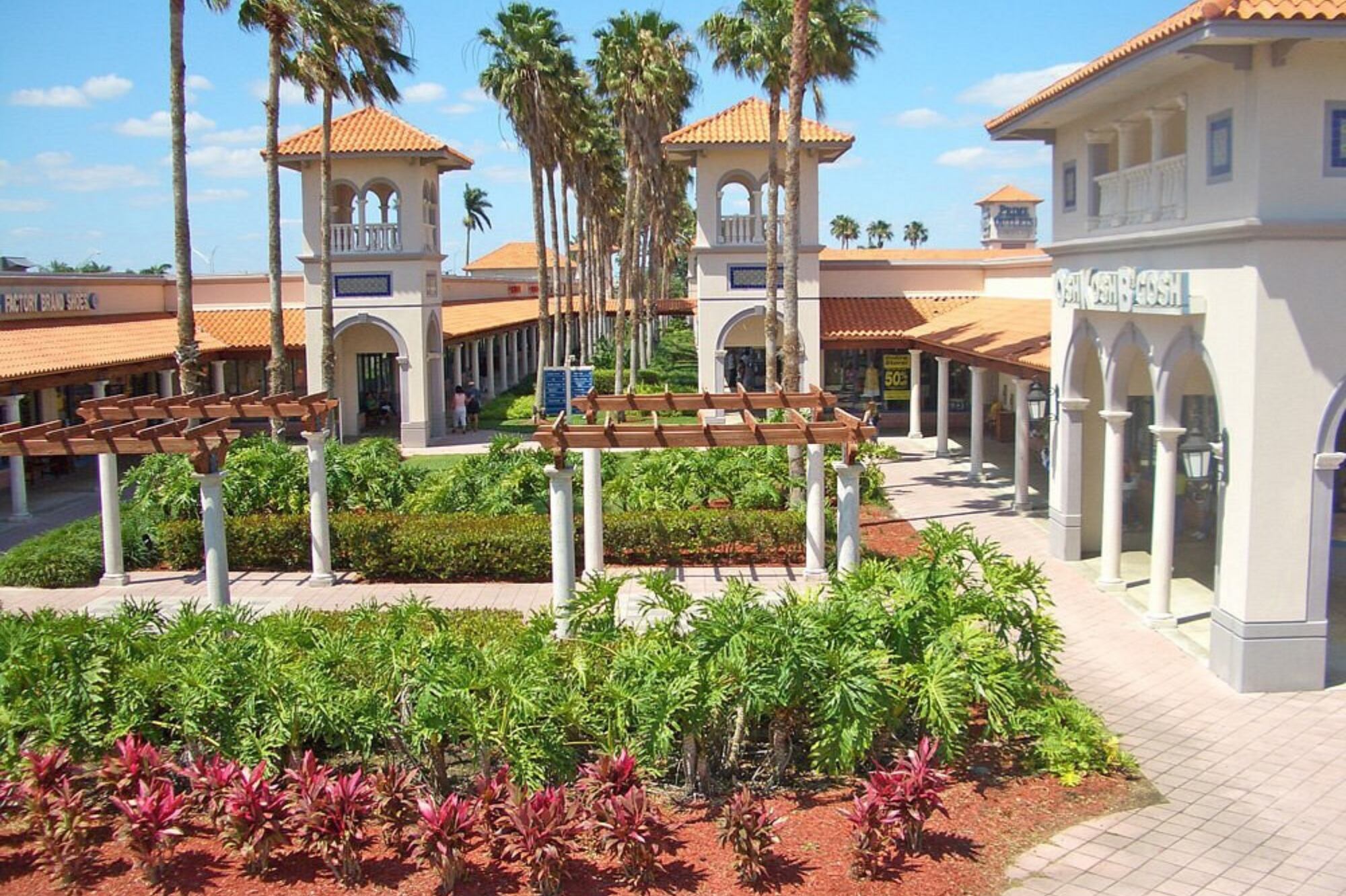 El comercio local enfrenta incertidumbre por el miedo a operativos de ICE