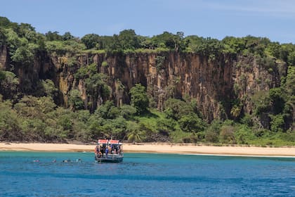 A 360 km del continente, es el Parque Nacional Marino que hace soñar a los propios brasileños.
