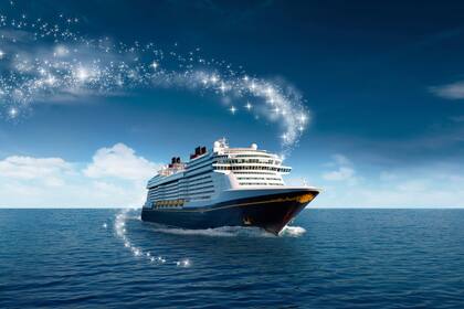 A bordo del crucero Disney Wish hay opciones de entretenimiento tanto para niños como para adultos