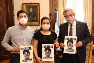 La reunión del presidente Alberto Fernández con los padres de la víctima fue cuestionada por la defensa