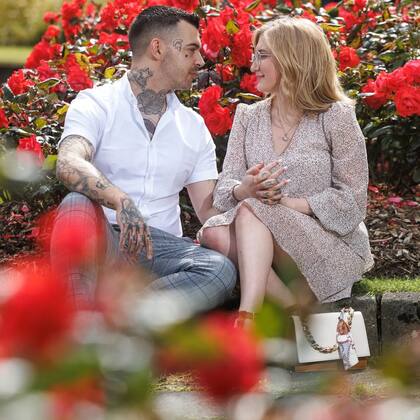 A causa de los problemas de salud de Sofiia, Tony se vio obligado a dejar de trabajar para cuidar a su pareja en todo momento