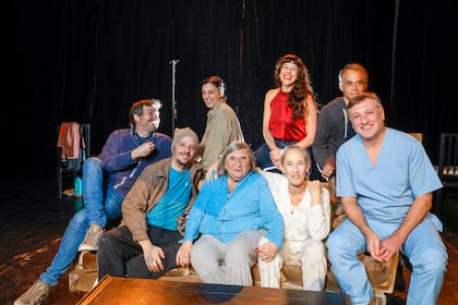 A Cristina Maresca, la mayor del elenco, todos la protegen y miman