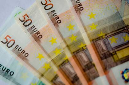 A cuánto cotiza el euro blue