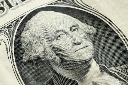 A cuánto opera el dólar blue este martes