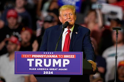 A diferencia de su rival demócrata, Donald Trump prefiere una estrategia más abierta para el primer debate presidencial