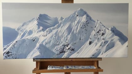 A Distch le gusta escalar las montañas que pinta