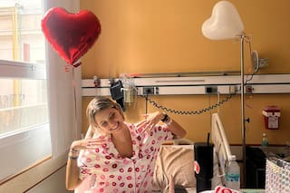 Tiene 20 años, le diagnosticaron un cáncer que afecta a menos del 1% de los pacientes y hoy inspira a miles en redes