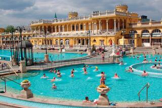 Las propiedades curativas del agua a lo largo de la historia