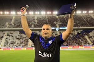 Chilavert y el "hombre de los alfajores" se unieron para apoyar a los jugadores de Vélez antes del duelo con Boca