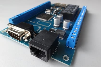 A la CIAA se le pueden agregar componentes (como GPS, un chip de video, etcétera) si la empresa que hará el equipo lo necesita