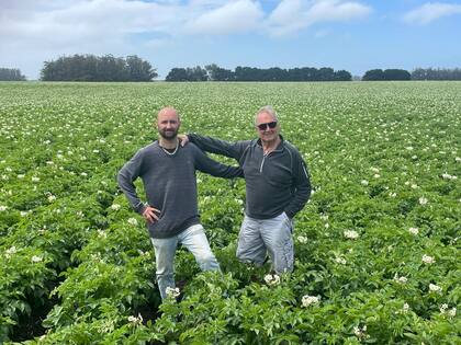 A la derecha, Alfredo Pereyra, presidente de la Federación Nacional de la Papa