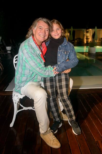 "A la fiesta vinieron Carola Del Bianco y Paquito Mayorga con sus hijos. La más chica, Isa, es mi debilidad".