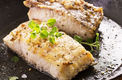A la hora de cocinar el pescado, su absorción se optimiza si es preparado al vapor o al horno